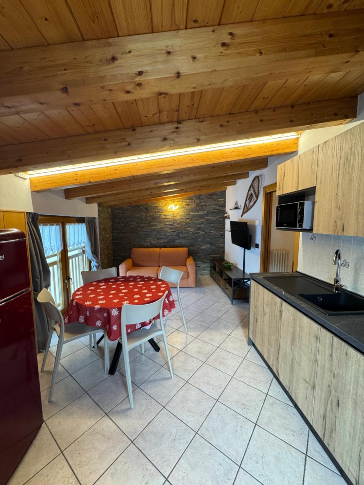 Ferienwohnung Bilocale Baciato Dal Sole Andalo Exterior foto